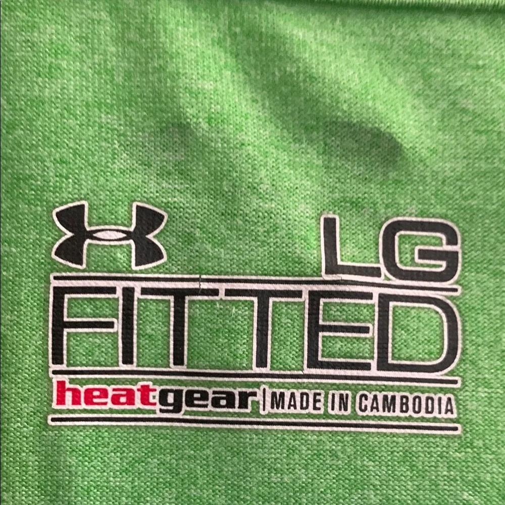✨Under Armour Fitted Green Short Sleeve T-Shirt - Picture 2 of 7